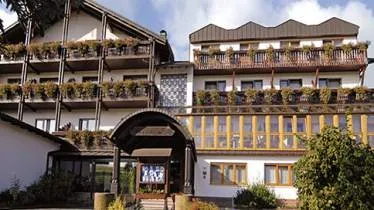 Hotel Berghof - - Inhaber: Fam. Helmut Hartmann