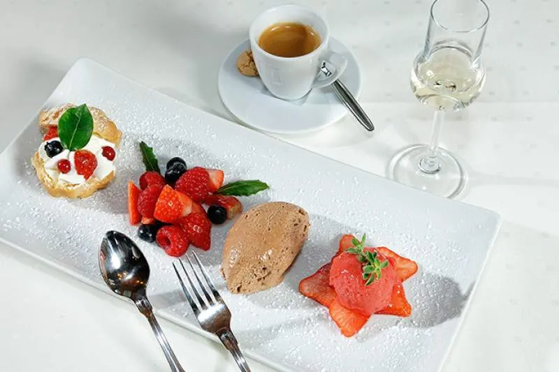 Galeriebild hotel-berghof-dessert.jpg