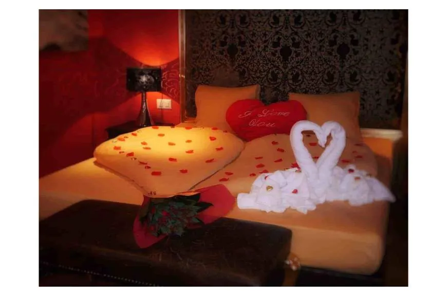 Galeriebild hotel-restaurant-krebs-honeymoonsuite.jpg