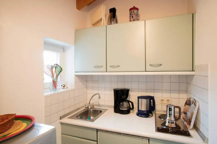 Galeriebild obst-und-ferienhof-thierheimer-liebeszimmer-kueche.jpg