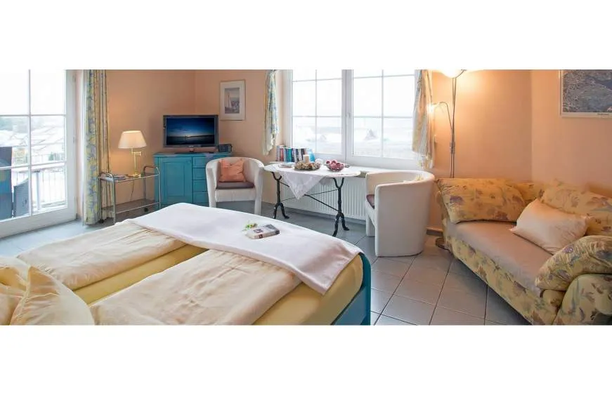 Galeriebild obst-und-ferienhof-thierheimer-liebeszimmer.jpg