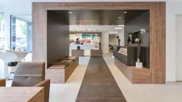 Unternehmen DOMINO Hairstyle AG