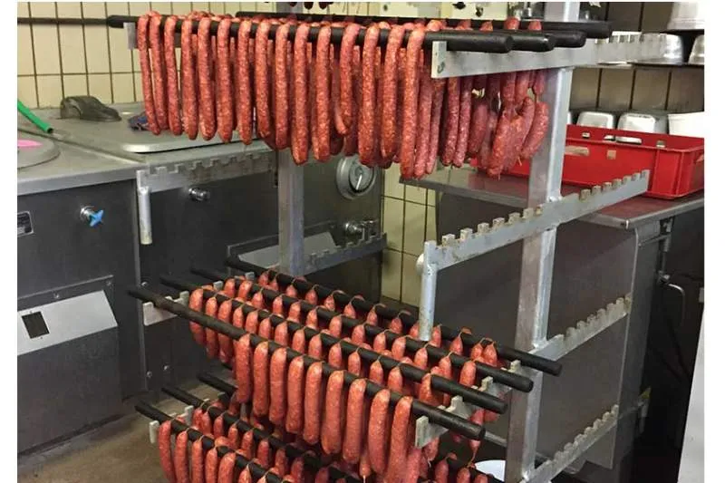 Galeriebild fleischerei-holstiege-wurst.jpg