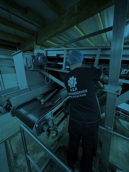 Galeriebild rAc6T4kX1q.jpg