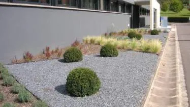 Unternehmen Blumenthal Jardinage & Hydroculture