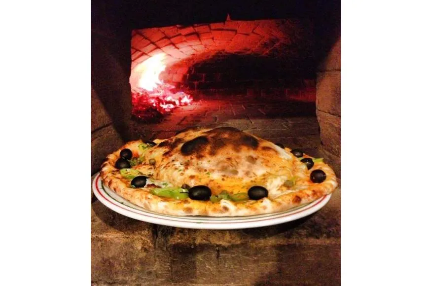 Galeriebild pizzeria-gran-sasso-steinofen.jpg