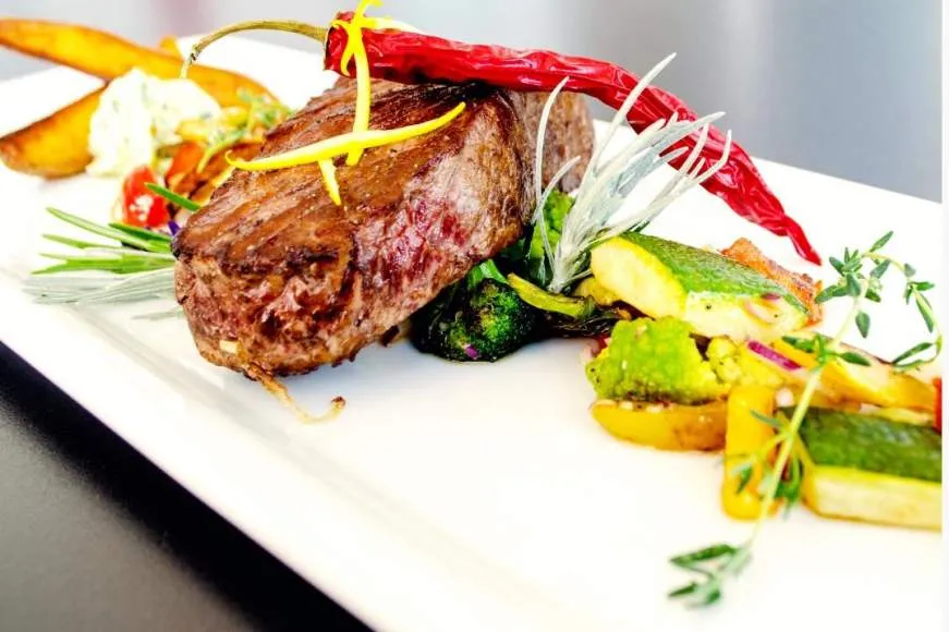 Galeriebild langostinos-event-catering-restaurant-steak.jpg