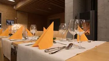 Unternehmen Restaurant Muntsulej