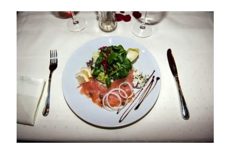 Galeriebild restaurant-eisenbahn-lachs.jpg