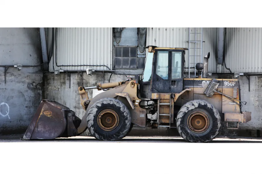 Galeriebild cropped-construction-tractor-excavator-1-1515746526.png