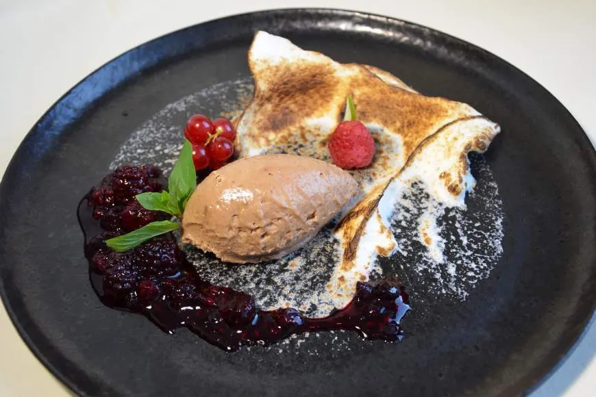 Galeriebild restaurant-woeschi-dessert.jpg