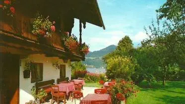 Unternehmen Haus zum Staun