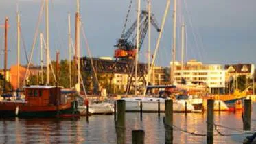 Unternehmen Bootsverleih am Blauen Kran